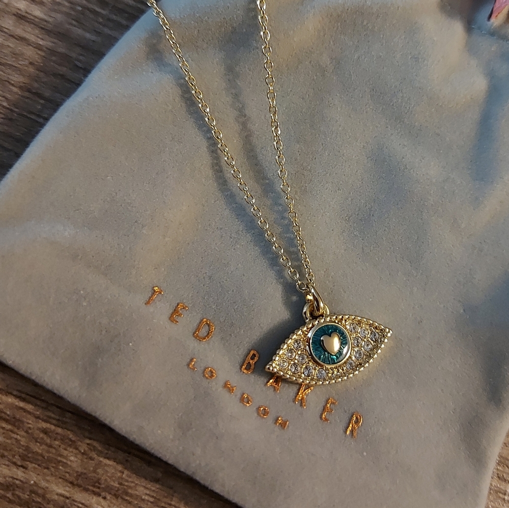 Necklace - Picture 5 of 9